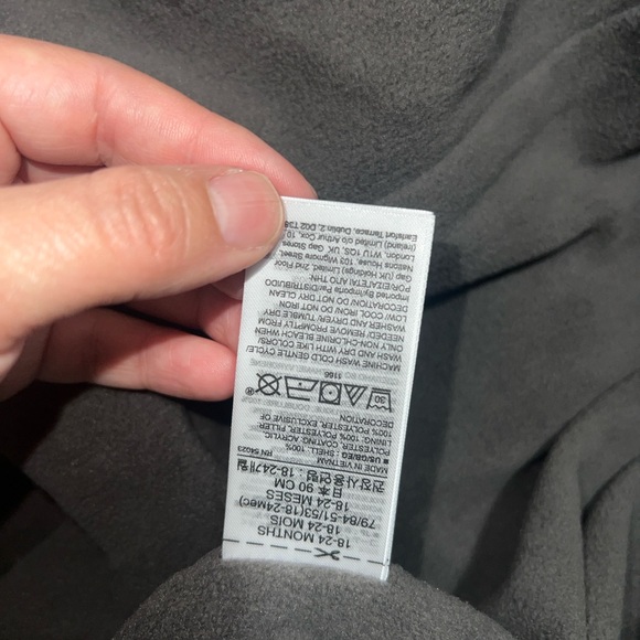 NWOT GAP Baby ColdControl Max Puffer Snowsuit (Soft Black) - Picture 8 of 9